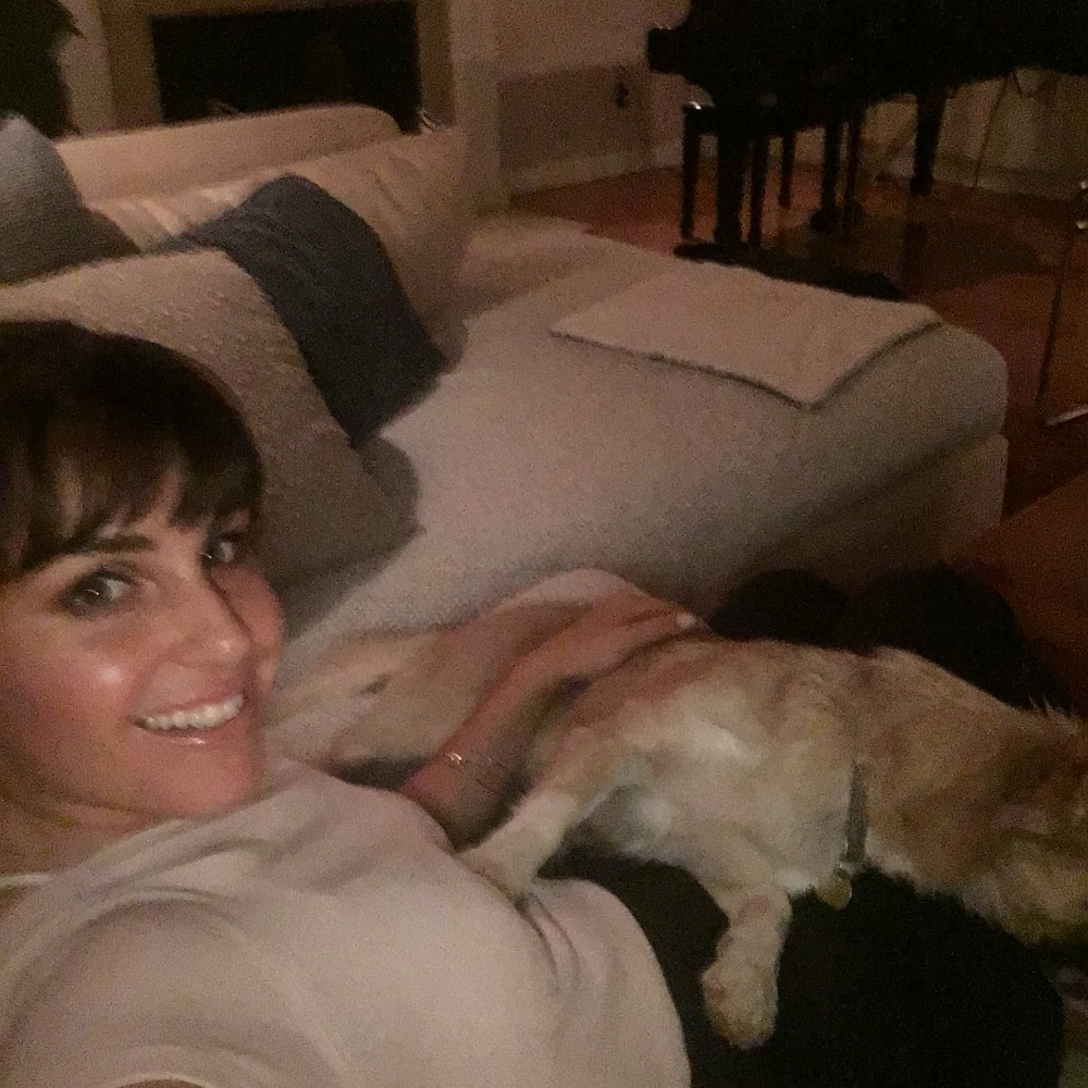 Meet your Posher, Nia